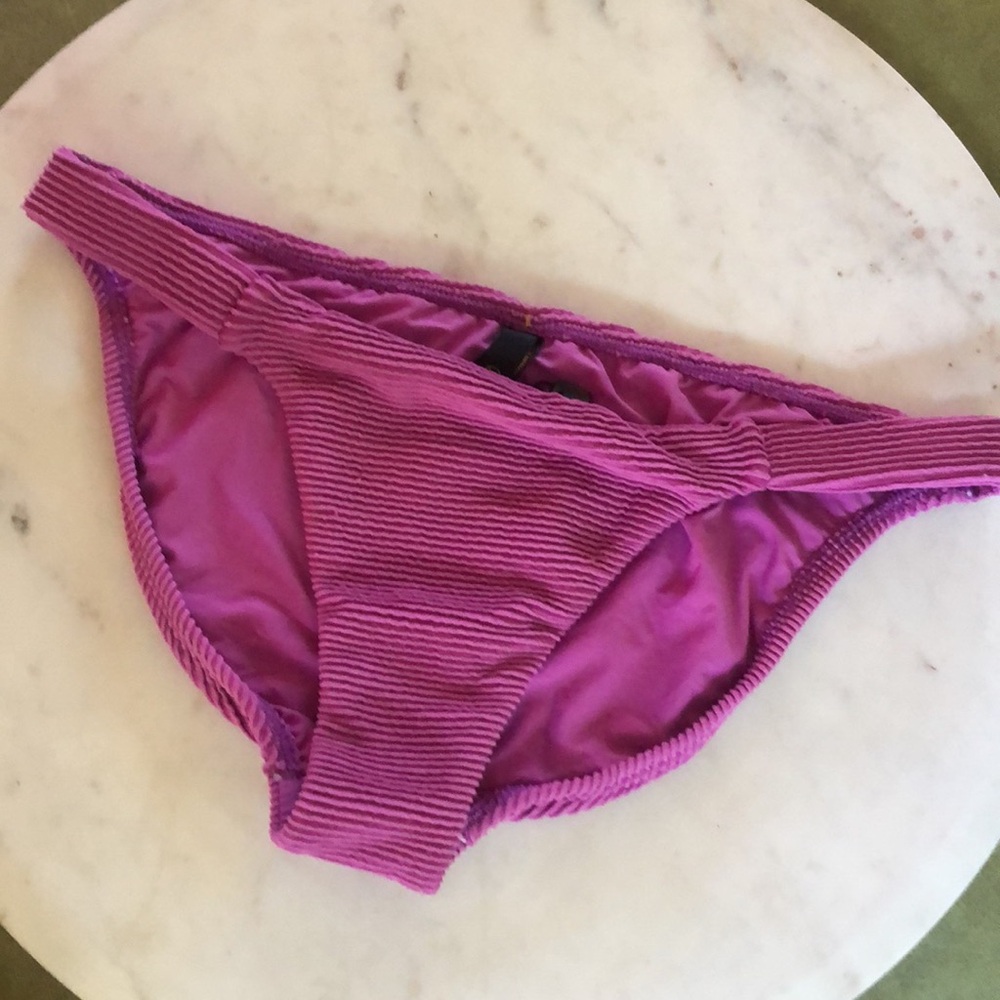 Vix Magenta Ribbed Bikini Bottom - Picture 10 of 10